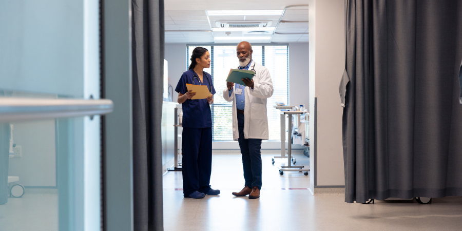 Blog_HealthcareWorkers_900x450