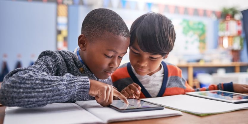HPCT_COntent_Kidsworkingonworktogether