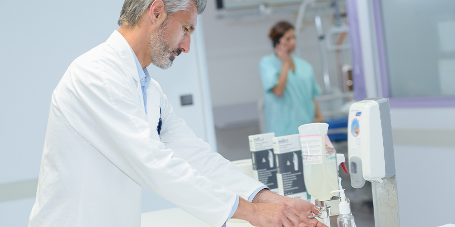 doctor washing hands